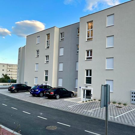 Apartment Linda With Panoramic Sea View Макарська Екстер'єр фото